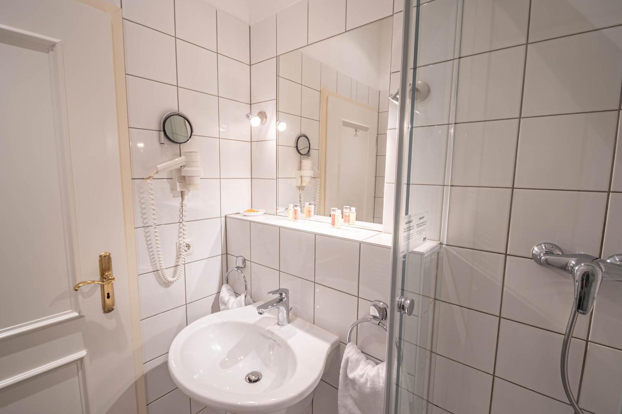 Hotel Imperial Ruegen Binz Værelse billede